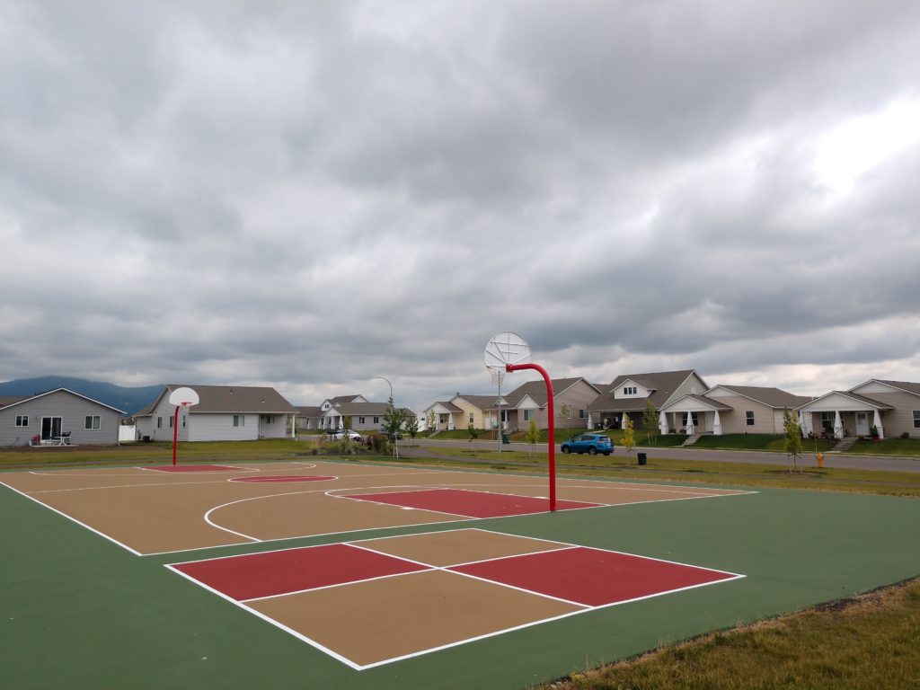 Basketball Court at Crown Pointe