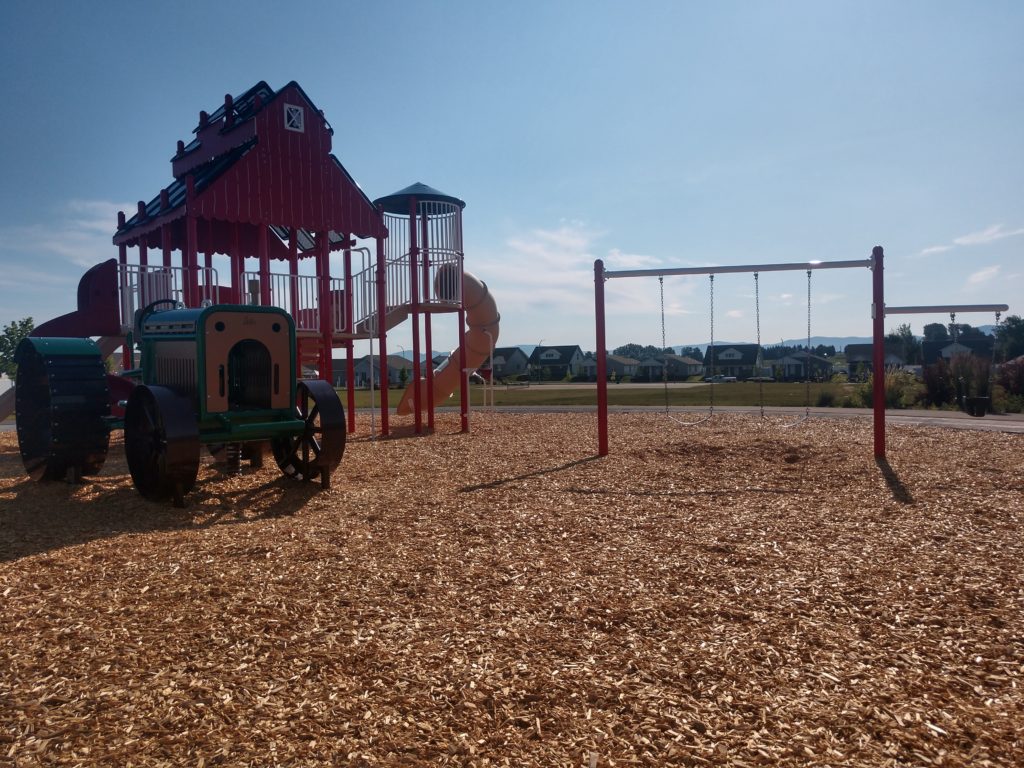 Crown Pointe Park Playground Equipment